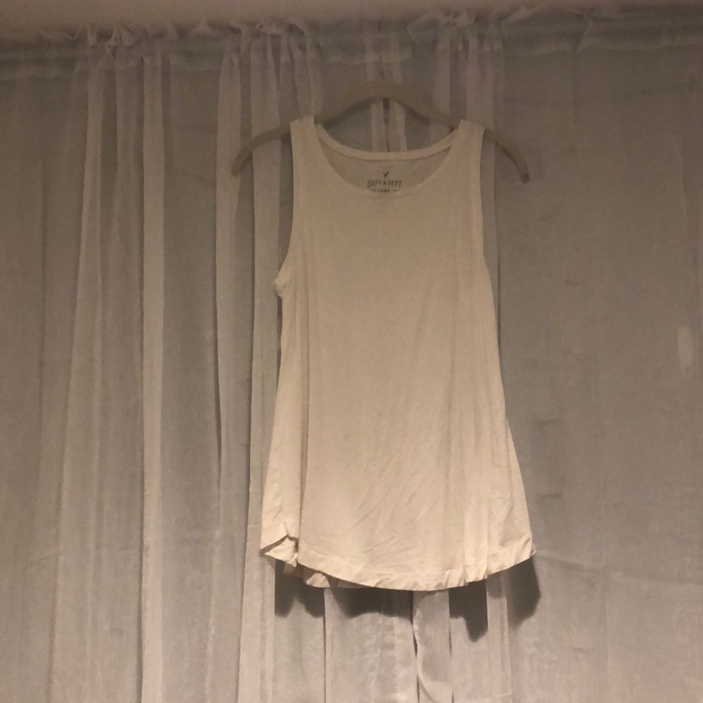 Light blue or white American Eagle tank